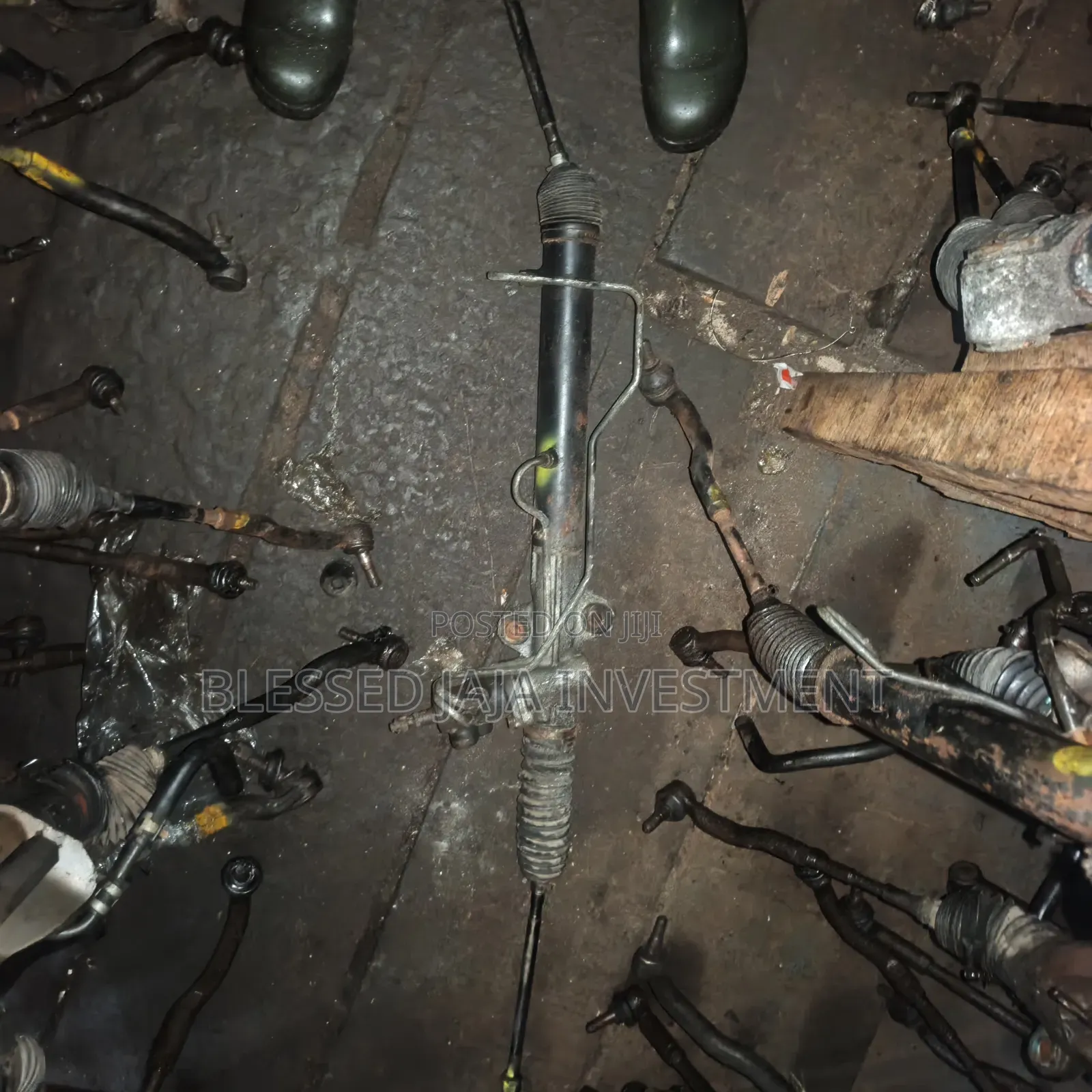 Streeing Rack Mitsubishi L400