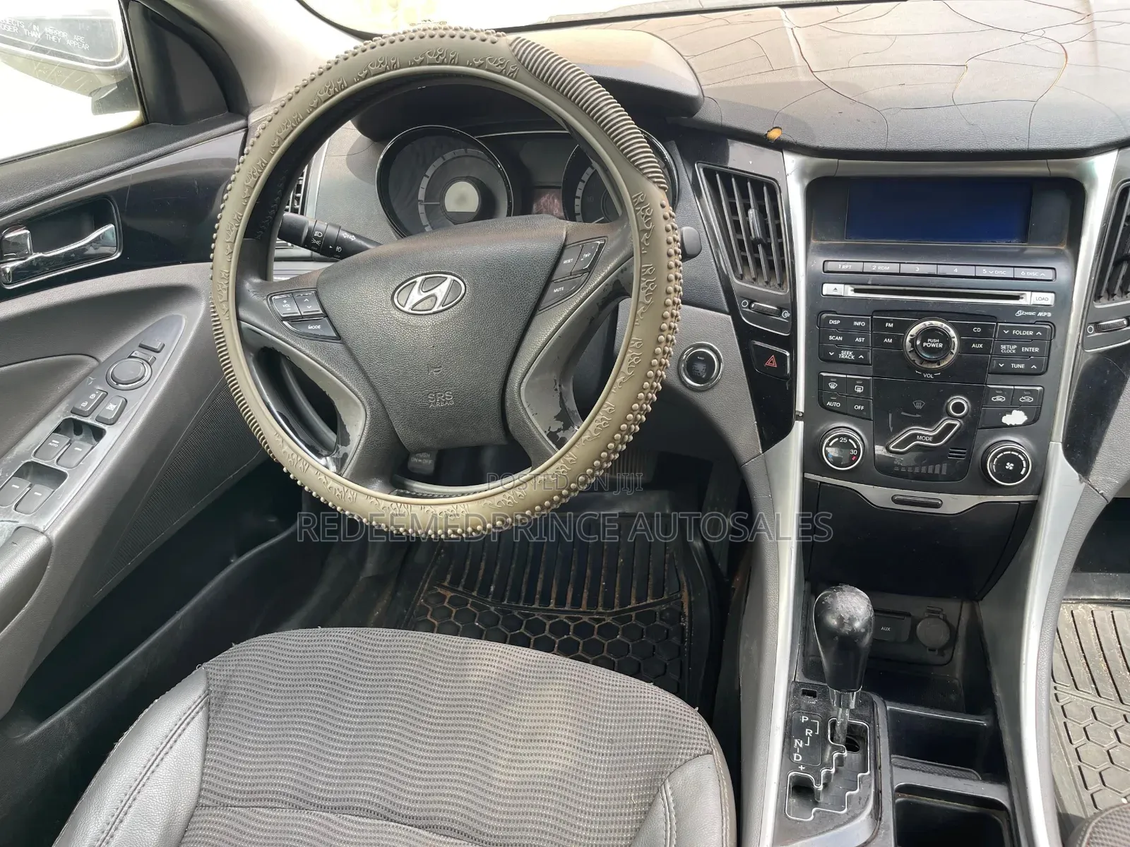 Hyundai Sonata GLS Sedan FWD (2.4L 4cyl 6A) 2012 Silver