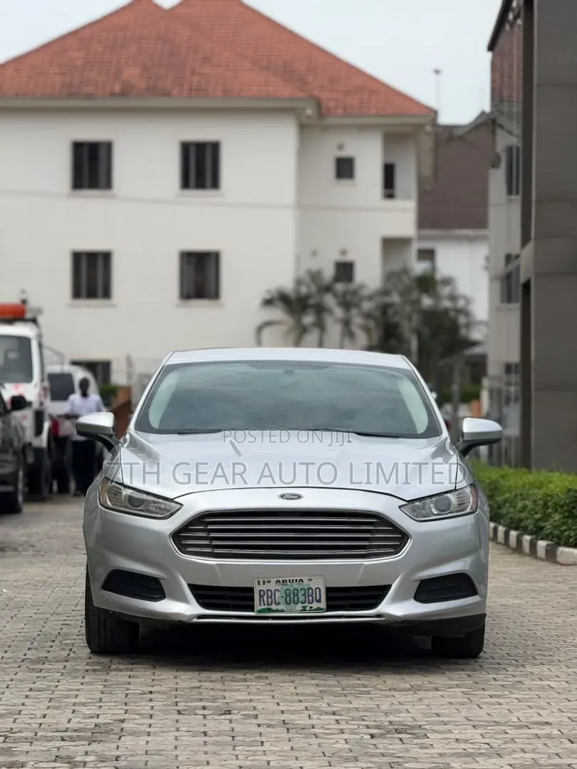 Ford Fusion 2015 Silver