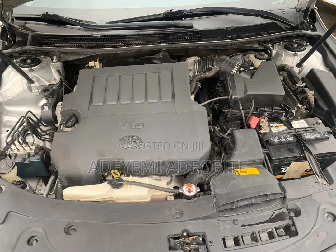 Toyota Avalon 2013 Silver
