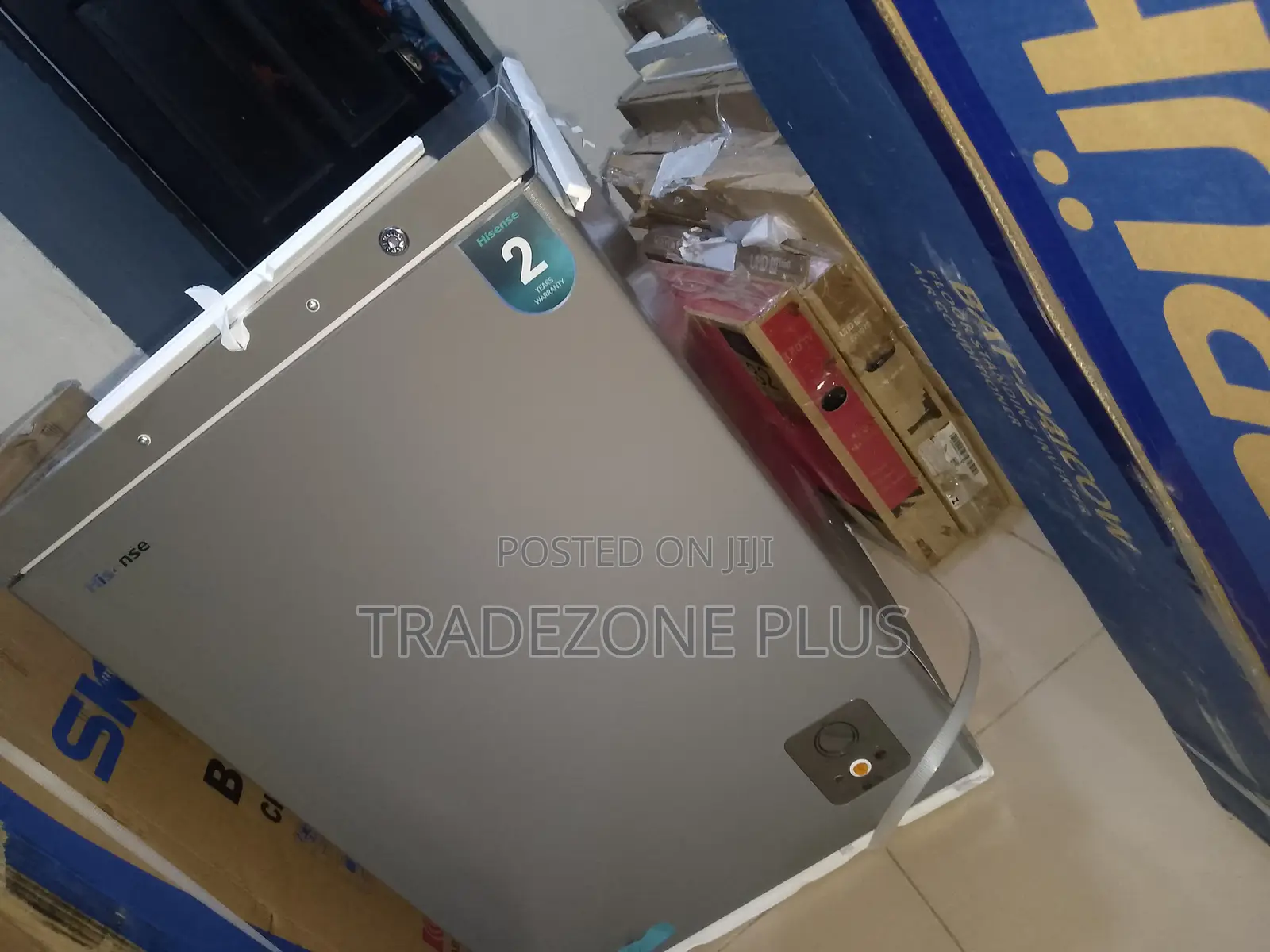 Hisense 149L Deep Freezer – Ideal for Frozen Foods Drinks