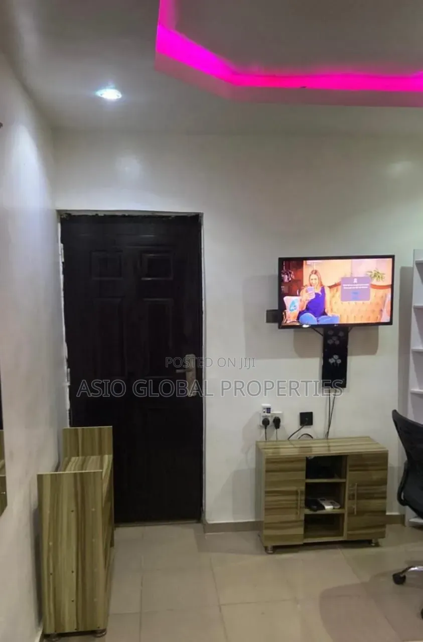 Monthly Serviced Studio Apartment in Yaba