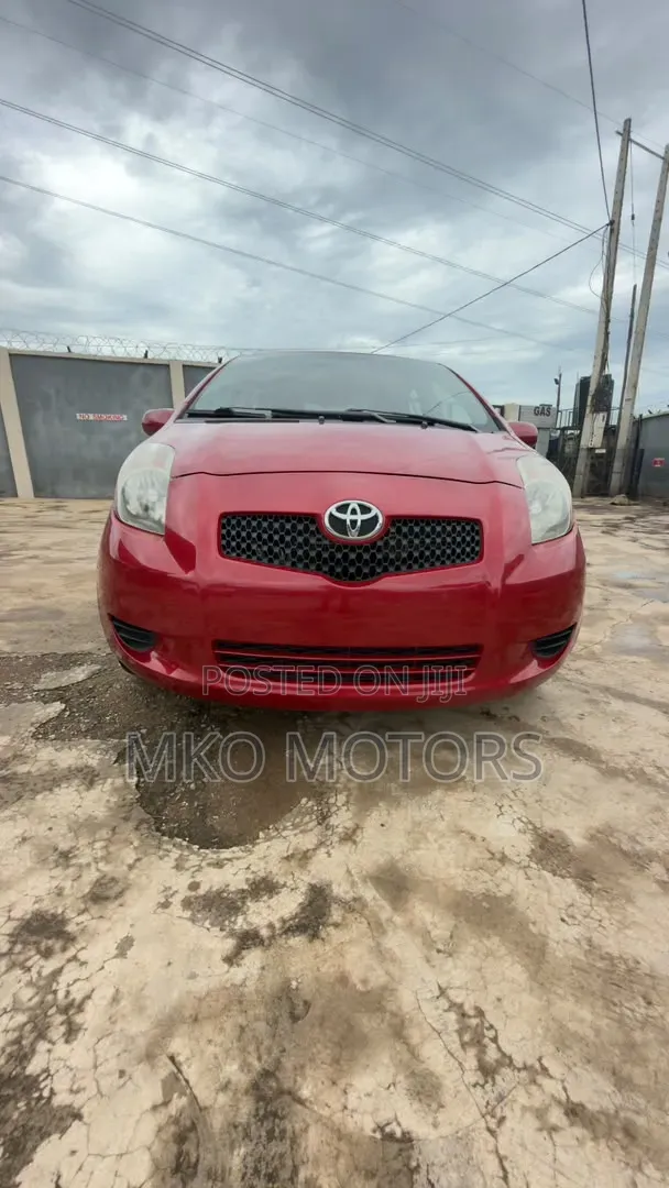 Toyota Yaris 1.3 VVT-i Automatic 2007 Red