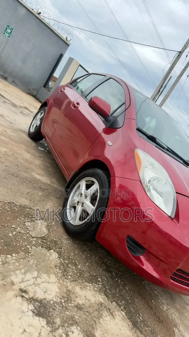 Toyota Yaris 1.3 VVT-i Automatic 2007 Red