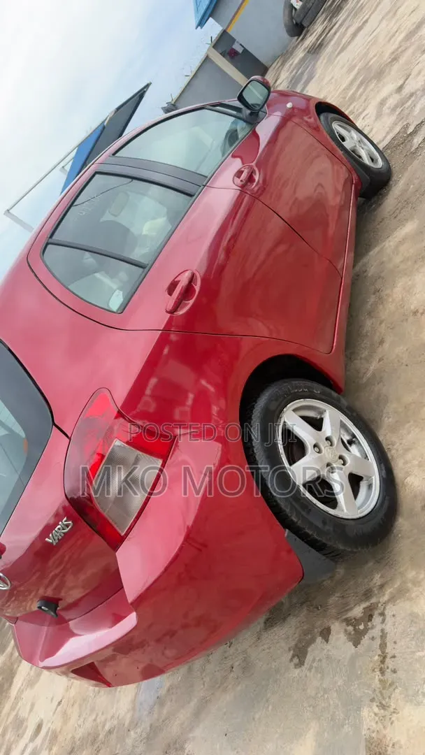 Toyota Yaris 1.3 VVT-i Automatic 2007 Red