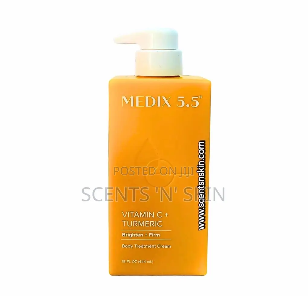 Medix 5.5 Vitamin C + Turmeric Body Treatment Cream