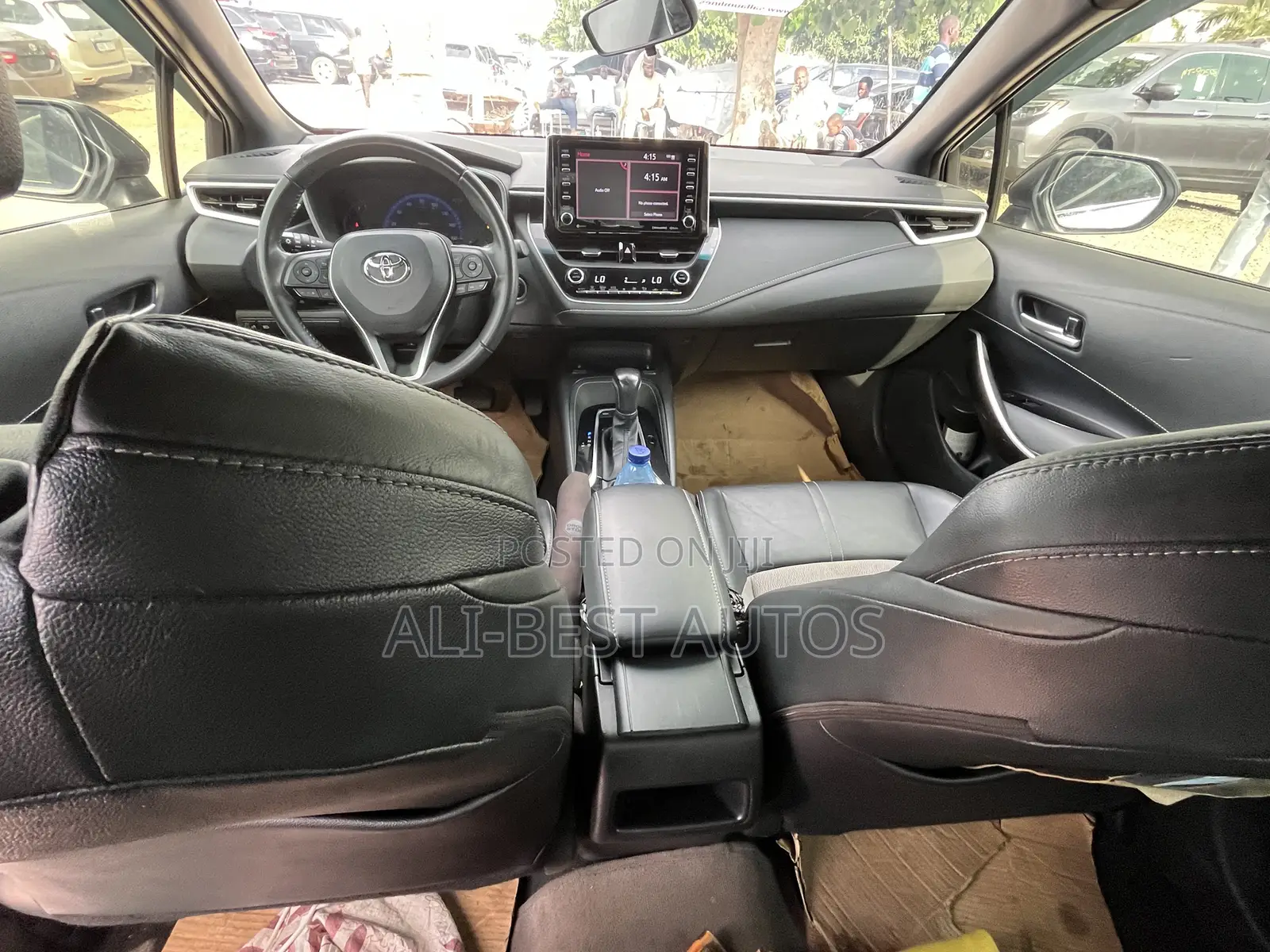 Toyota Corolla 2022 Silver