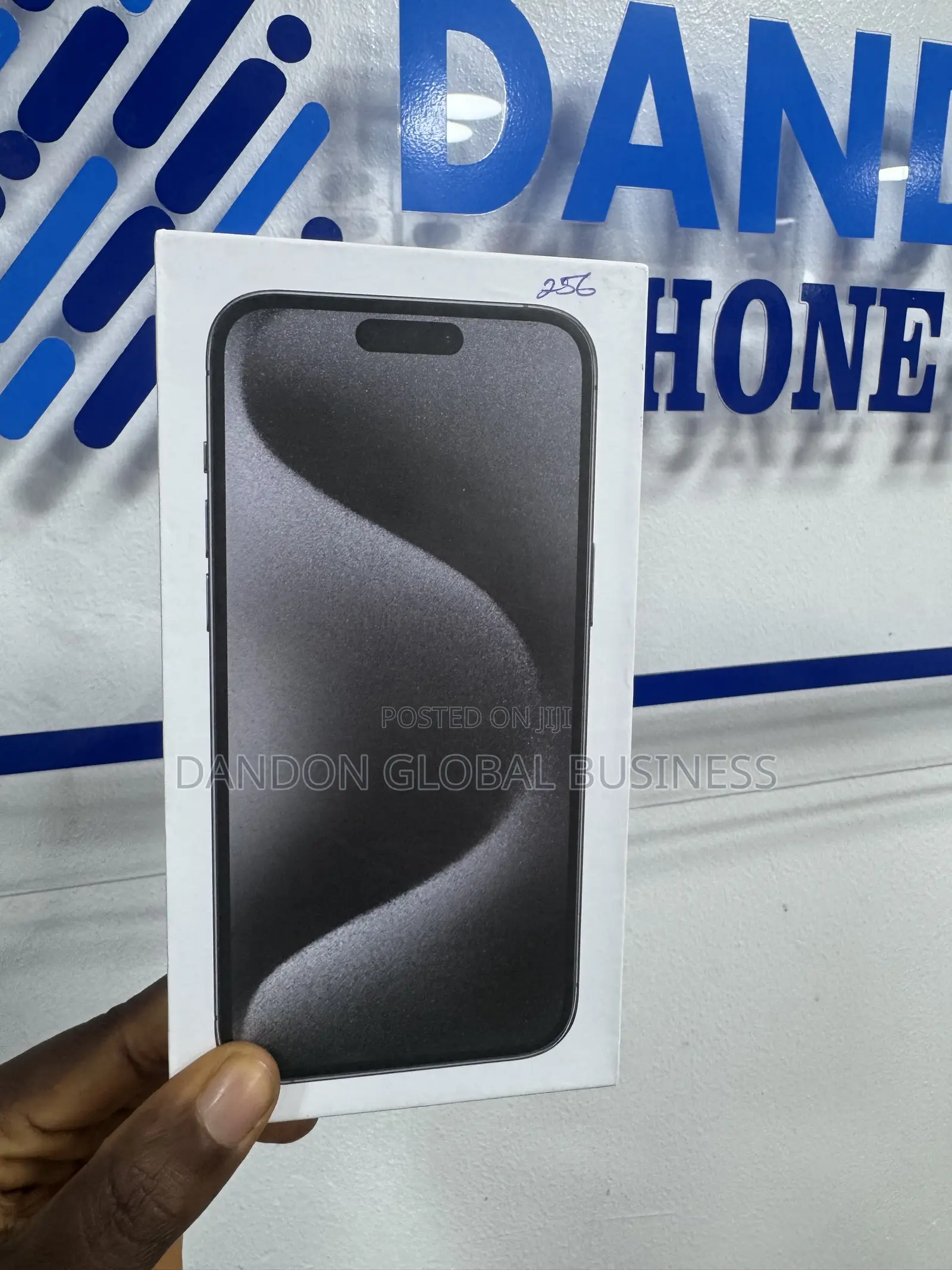 New Apple iPhone 15 Pro Max 256 GB