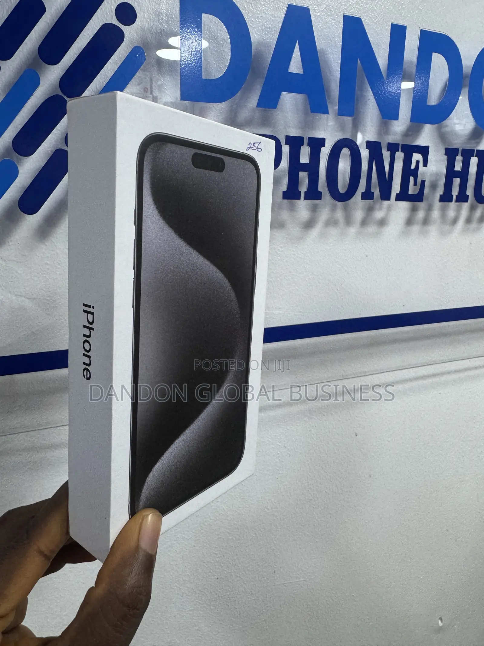 New Apple iPhone 15 Pro Max 256 GB