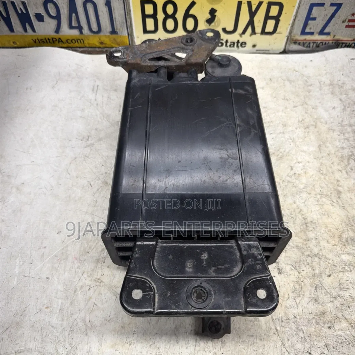 Toyota Venza Evap Charcoal Fuel Vapor Canister