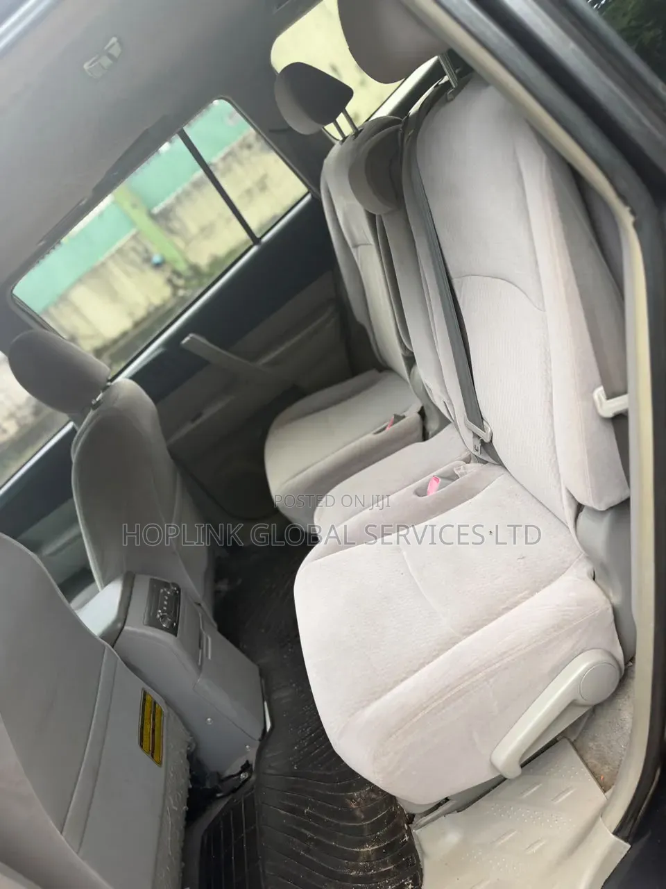 Toyota Highlander SE 2010 Gray