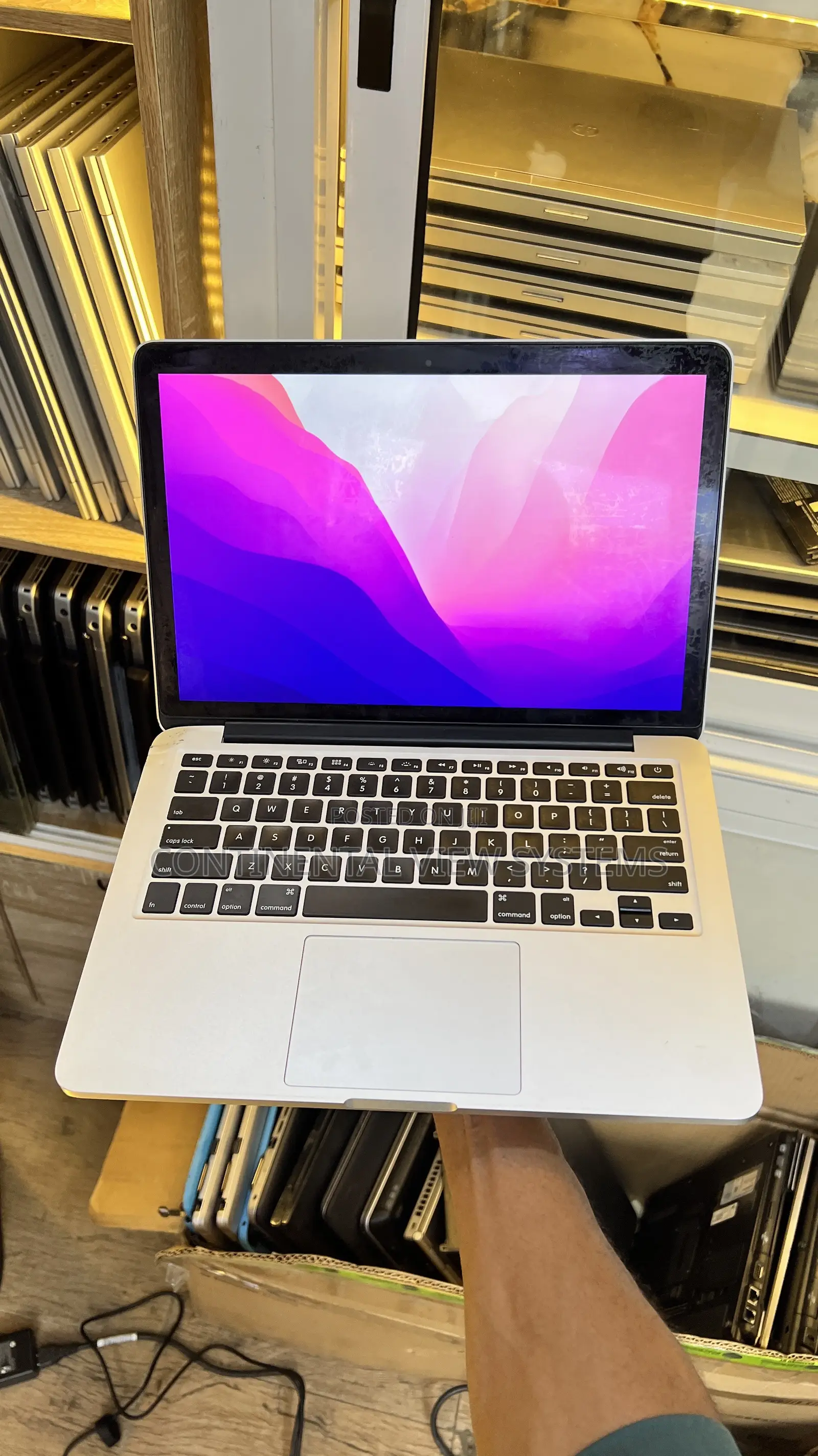 Laptop Apple MacBook Pro 2015 8GB Intel Core i5 SSD 256GB