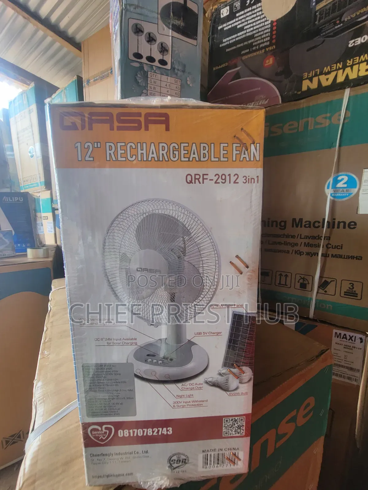 Qasa Rechargeable Fan With Solar Panels and 2 Bulbs