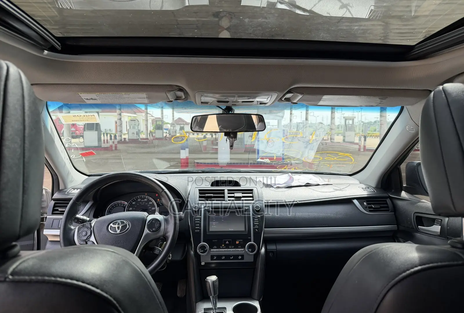 Toyota Camry SE 4dr Sedan (2.5L 4cyl 6A) 2014 Silver