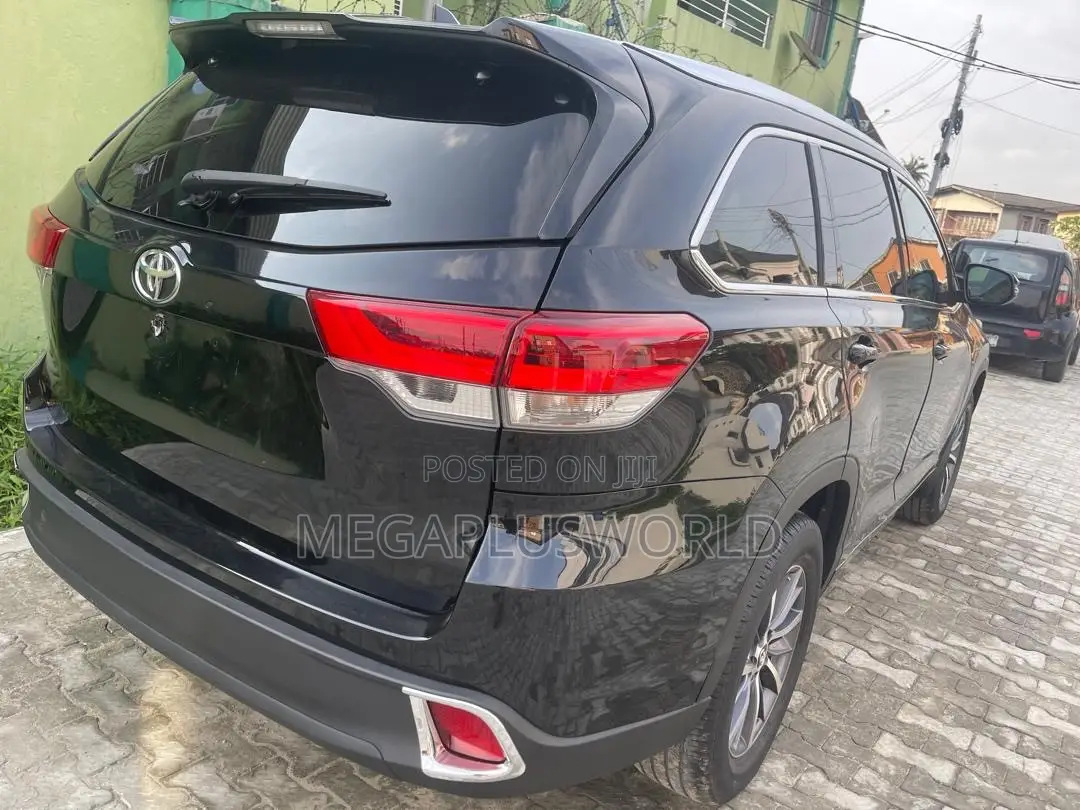 Toyota Highlander Limited 4x4 V6 (3.5L 6cyl 8A) 2017 Black