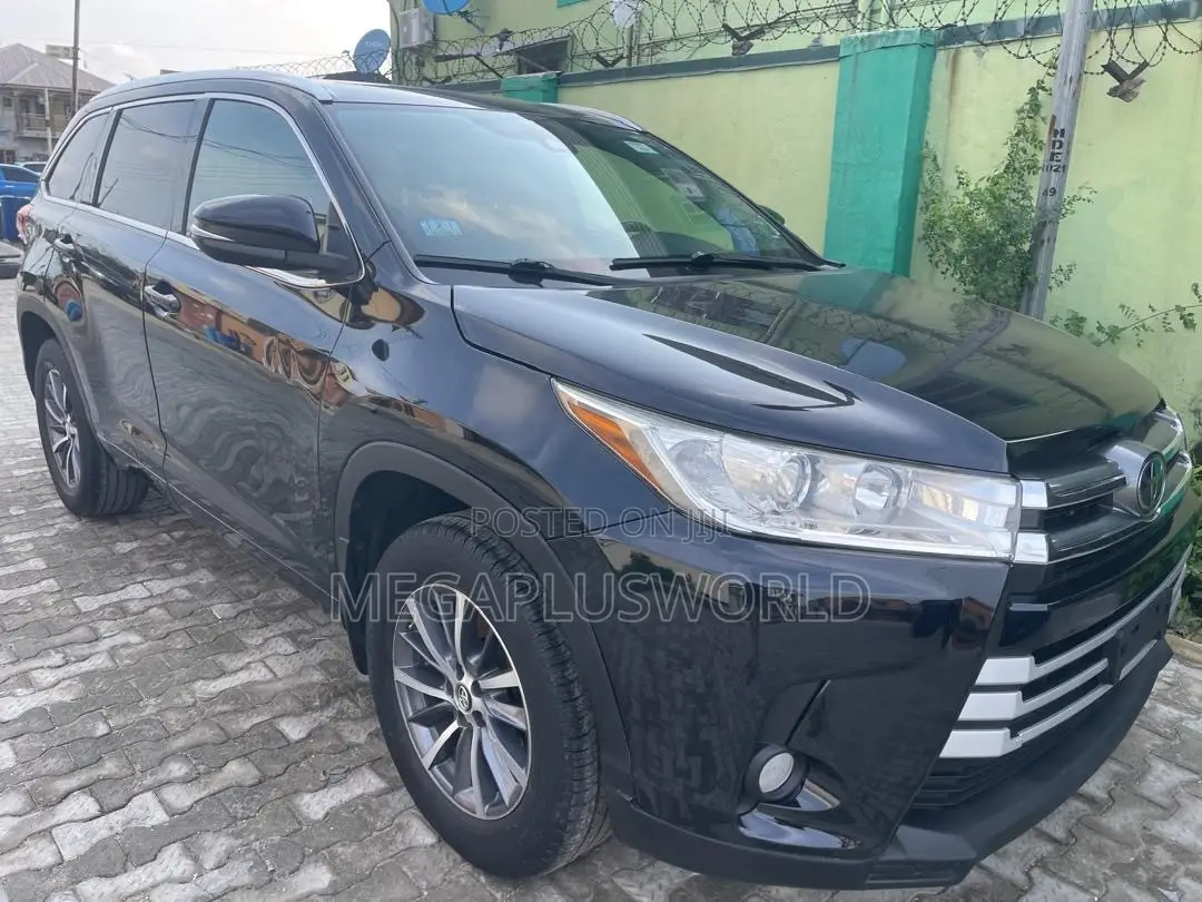Toyota Highlander Limited 4x4 V6 (3.5L 6cyl 8A) 2017 Black