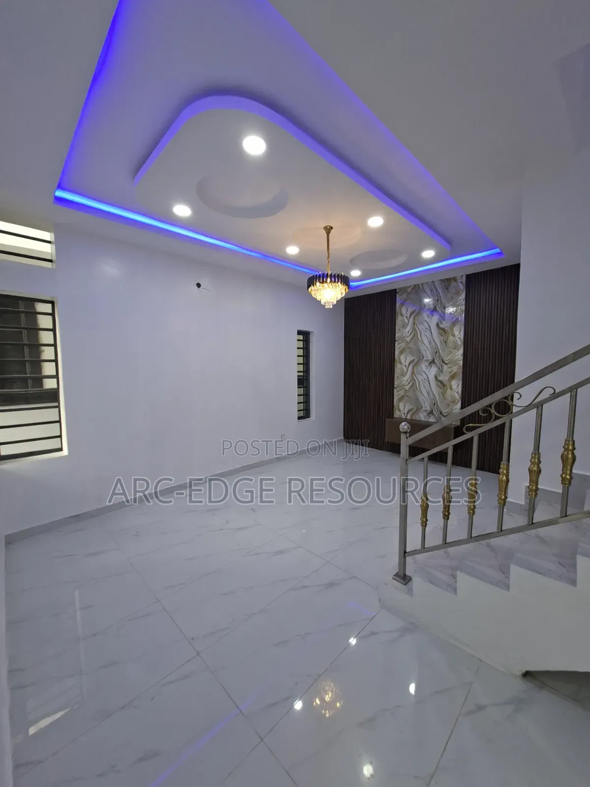 4bdrm Duplex in Ago Palace for sale