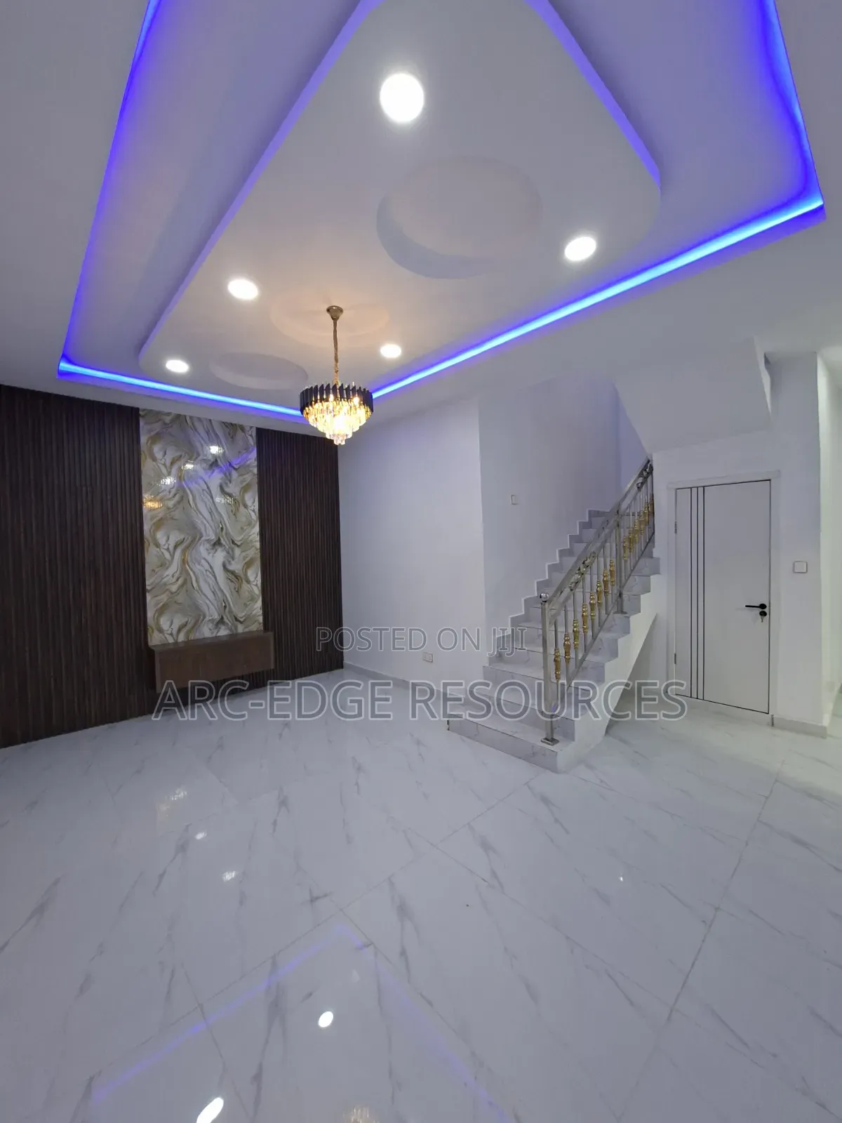 4bdrm Duplex in Ago Palace for sale