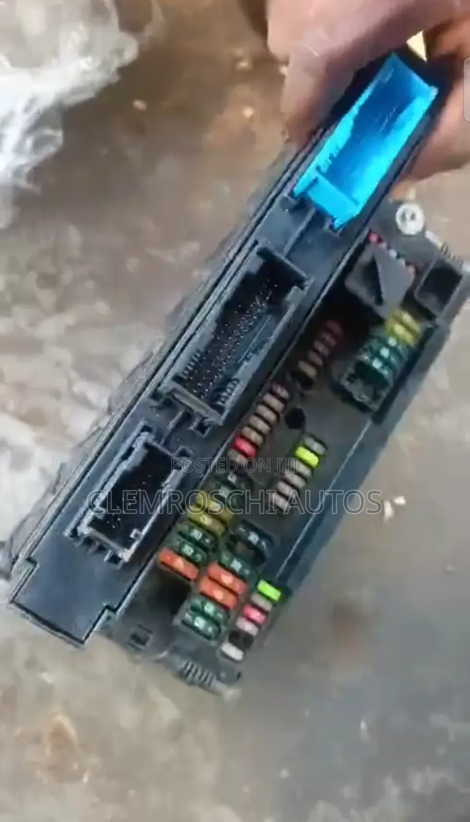High Quality Certified Complete Brand New Fuse Box Rolls Royce V12