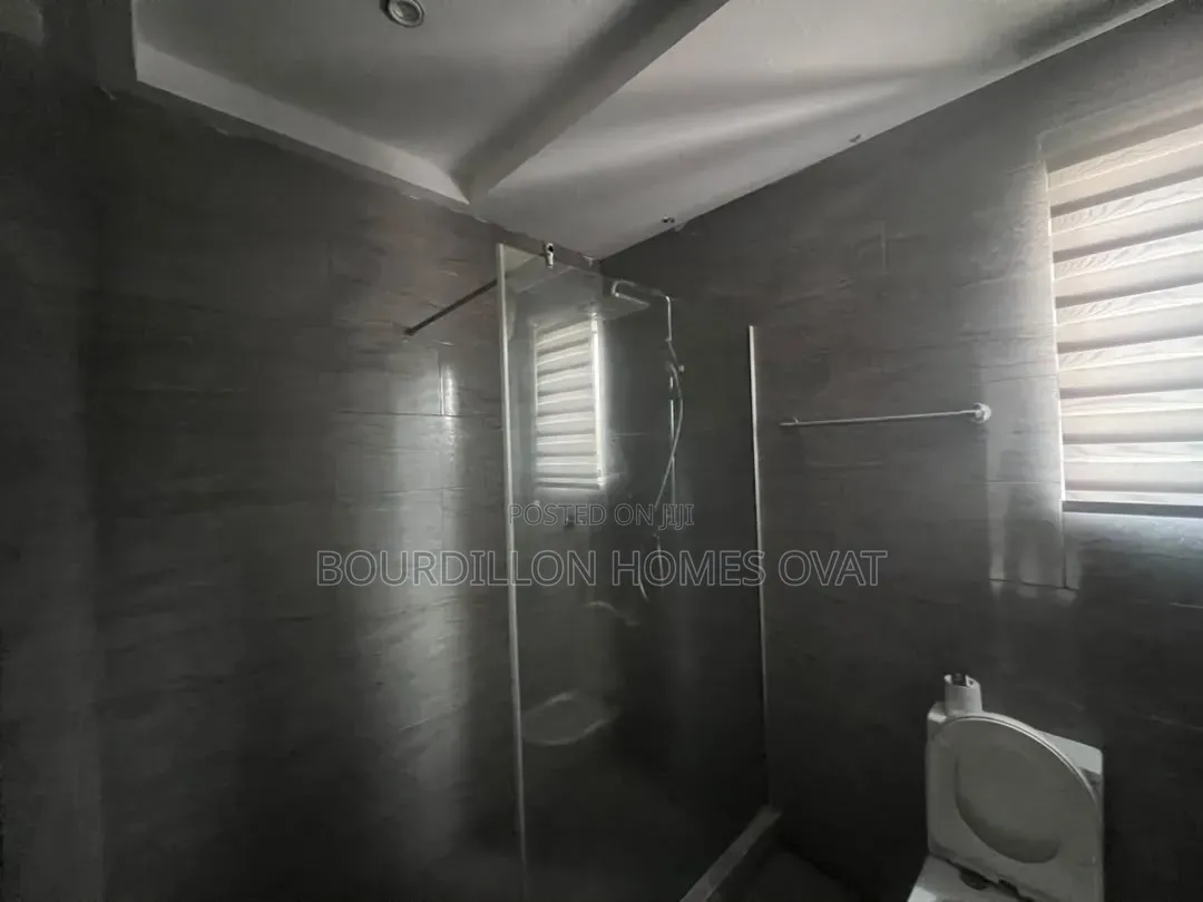 Furnished 1bdrm Block of Flats in Victoria Island for rent
