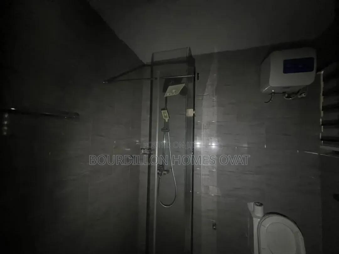 1bdrm Apartment in Victoria Island for rent