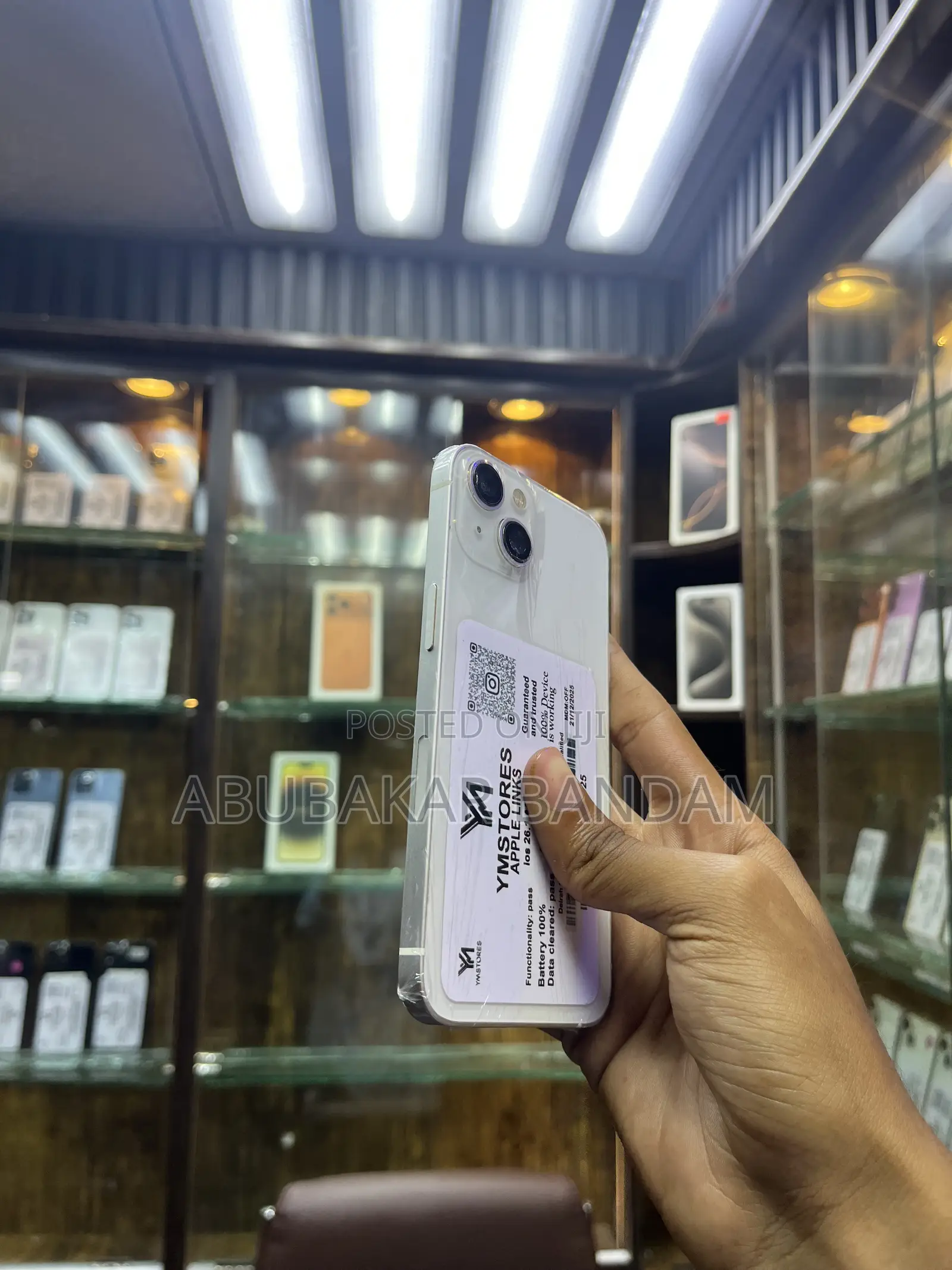 New Apple iPhone 13 128 GB White