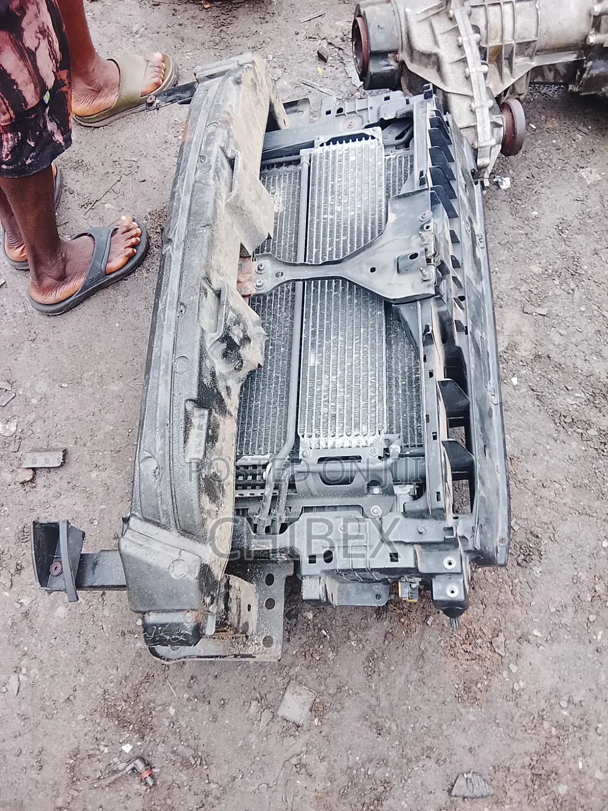 Complete Front Cute Radiator Fan Volkswagen Golf6