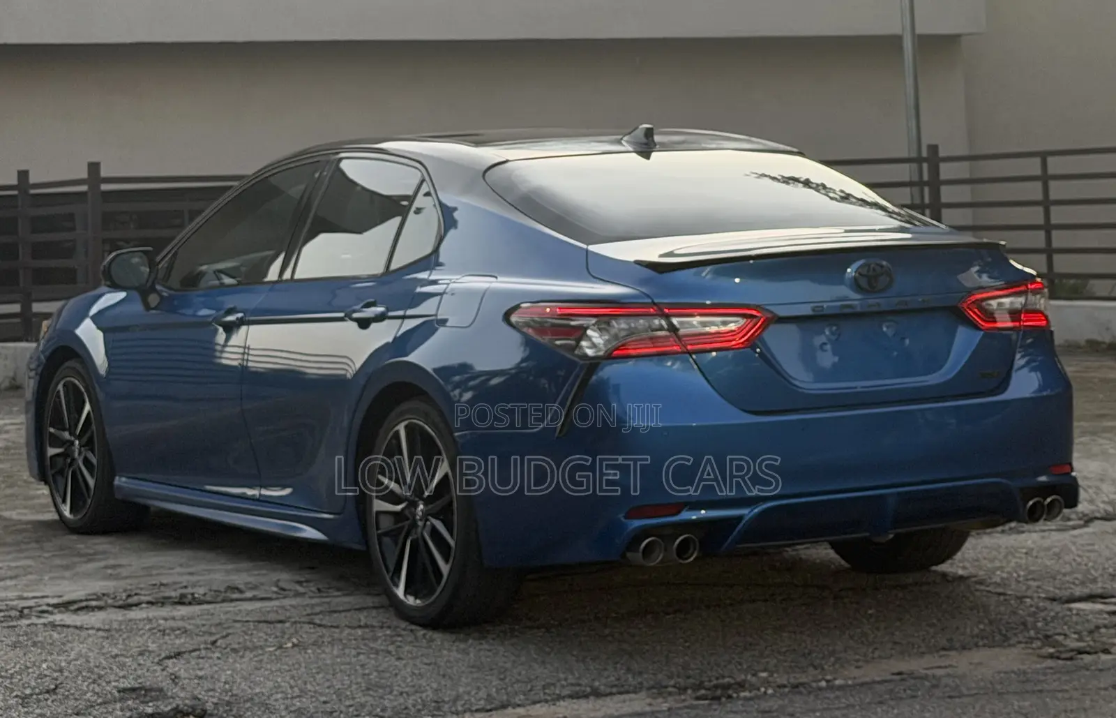 Toyota Camry XSE FWD (2.5L 4cyl 8AM) 2018 Blue