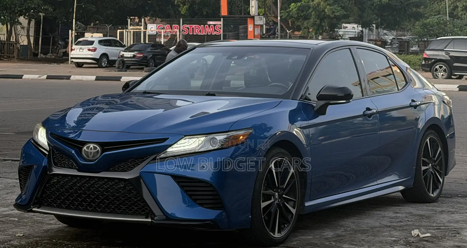 Toyota Camry XSE FWD (2.5L 4cyl 8AM) 2018 Blue