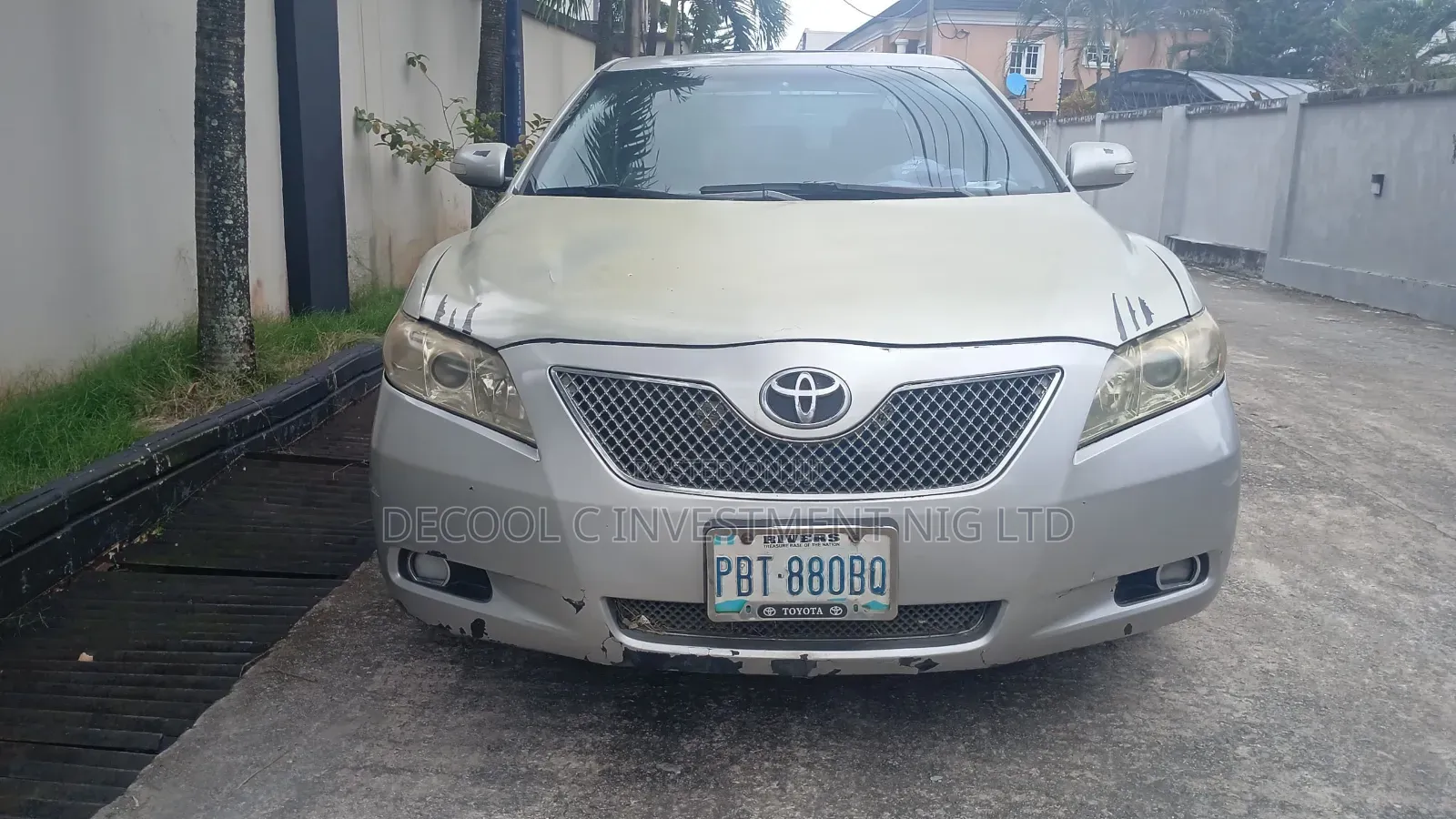 Toyota Camry XLE V6 4dr Sedan (3.5L 6cyl 6AM) 2010 Silver