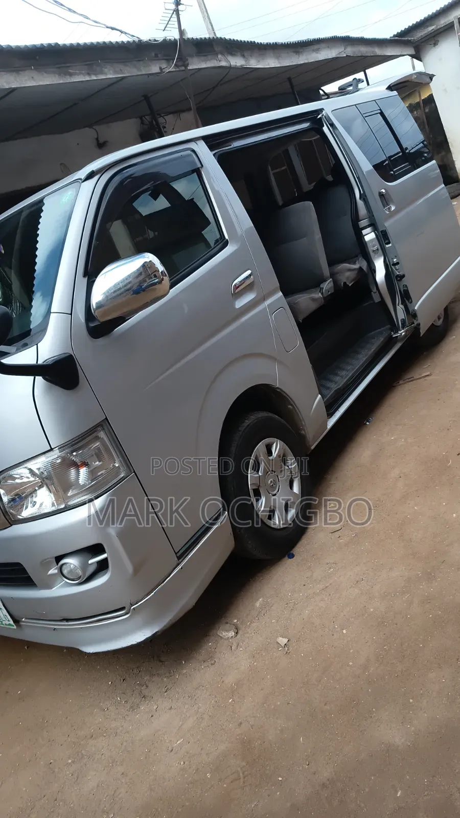 Hummer Bus for Rent