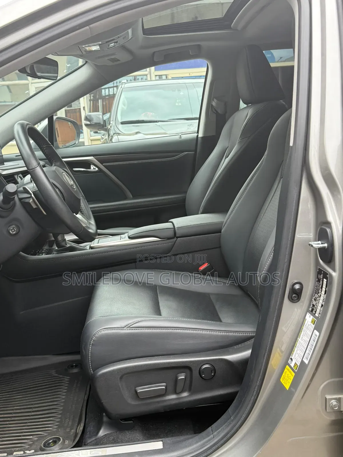 Lexus RX 2021 Beige
