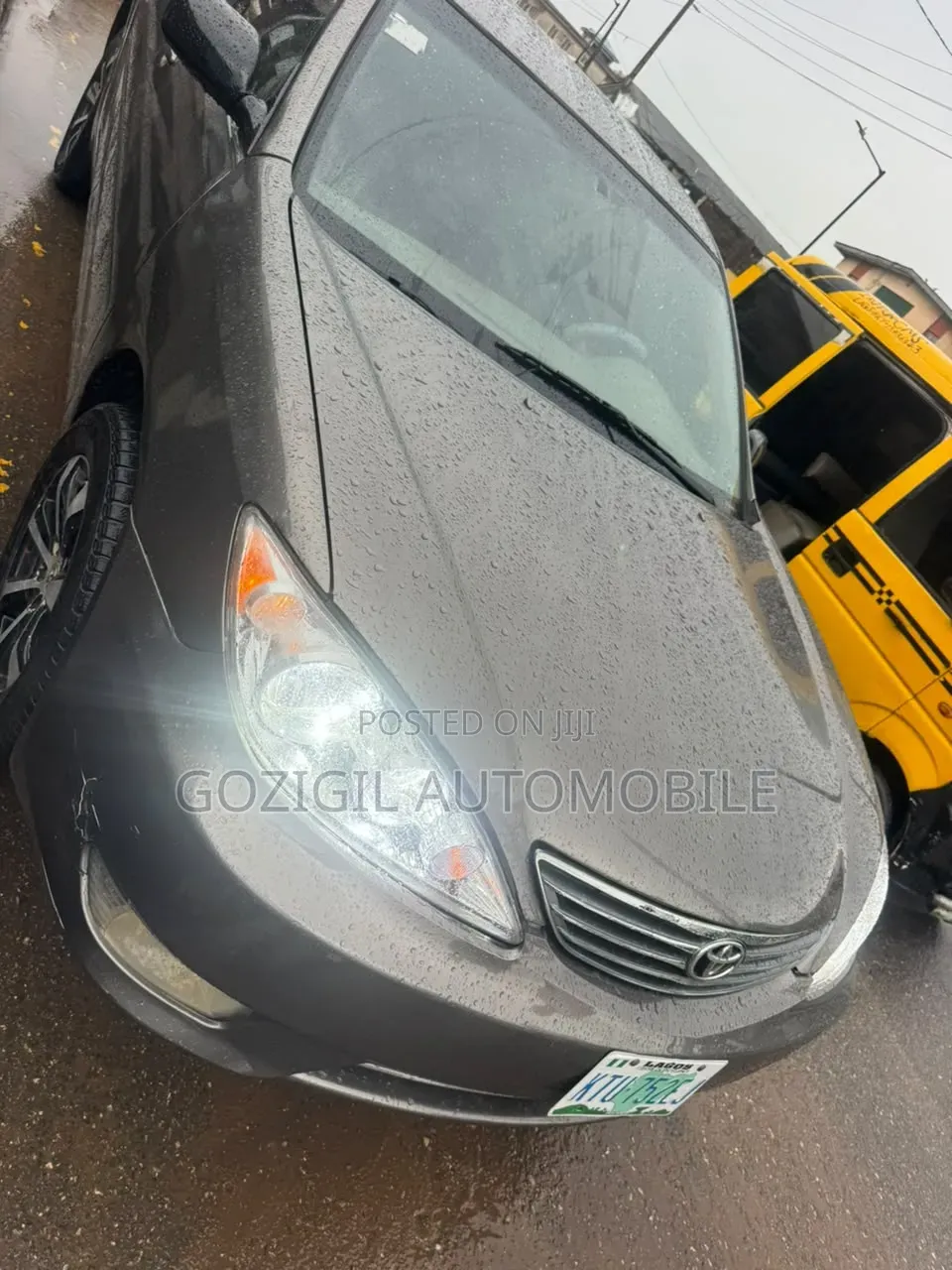 Toyota Camry 2004 Gray