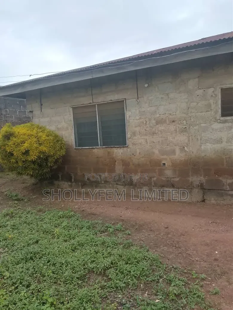 3bdrm Bungalow in Odo Ona Elewe, for sale