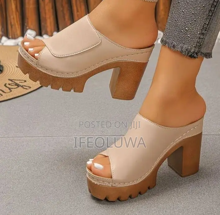 Ladies Shoes / Women's Heels (Chunky Heels)