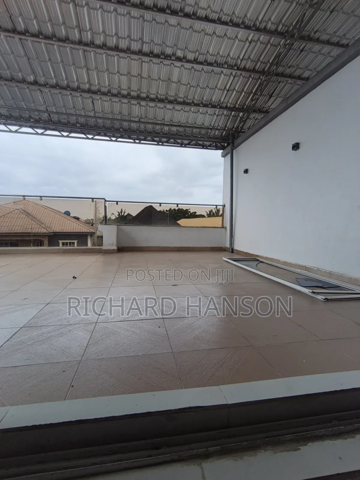 4bdrm Duplex in View Estate, Sangotedo for sale