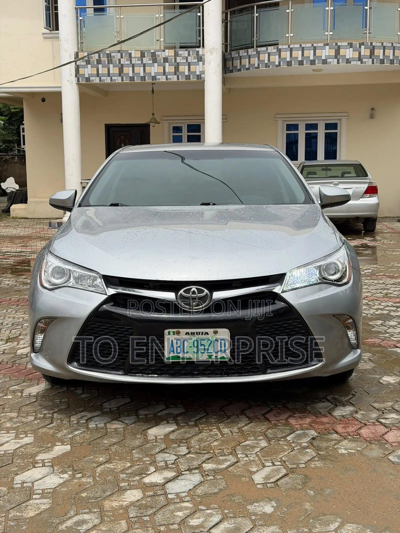 Toyota Camry 2015 Silver