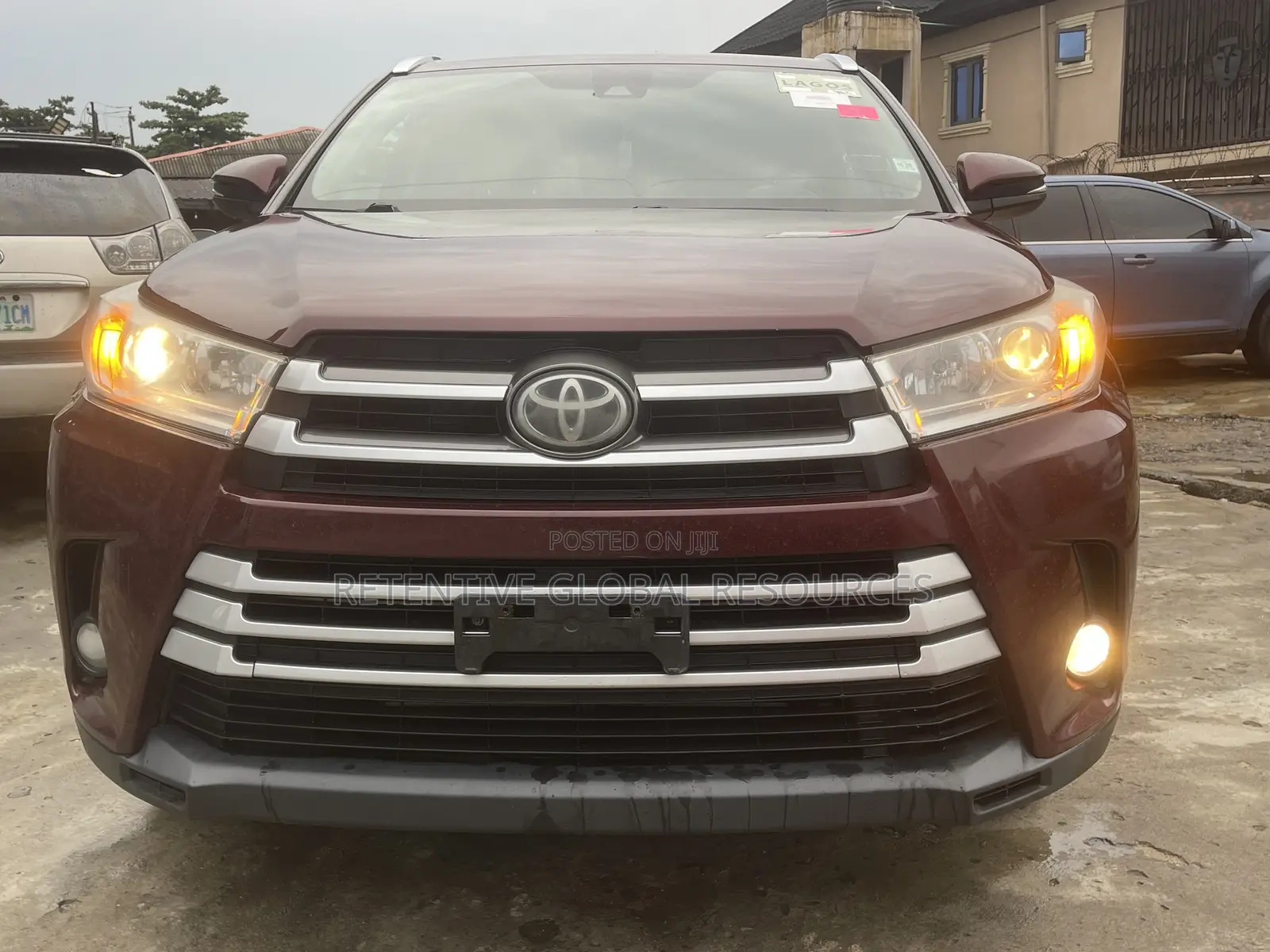 Toyota Highlander XLE 4x4 V6 (3.5L 6cyl 8A) 2017 Burgundy