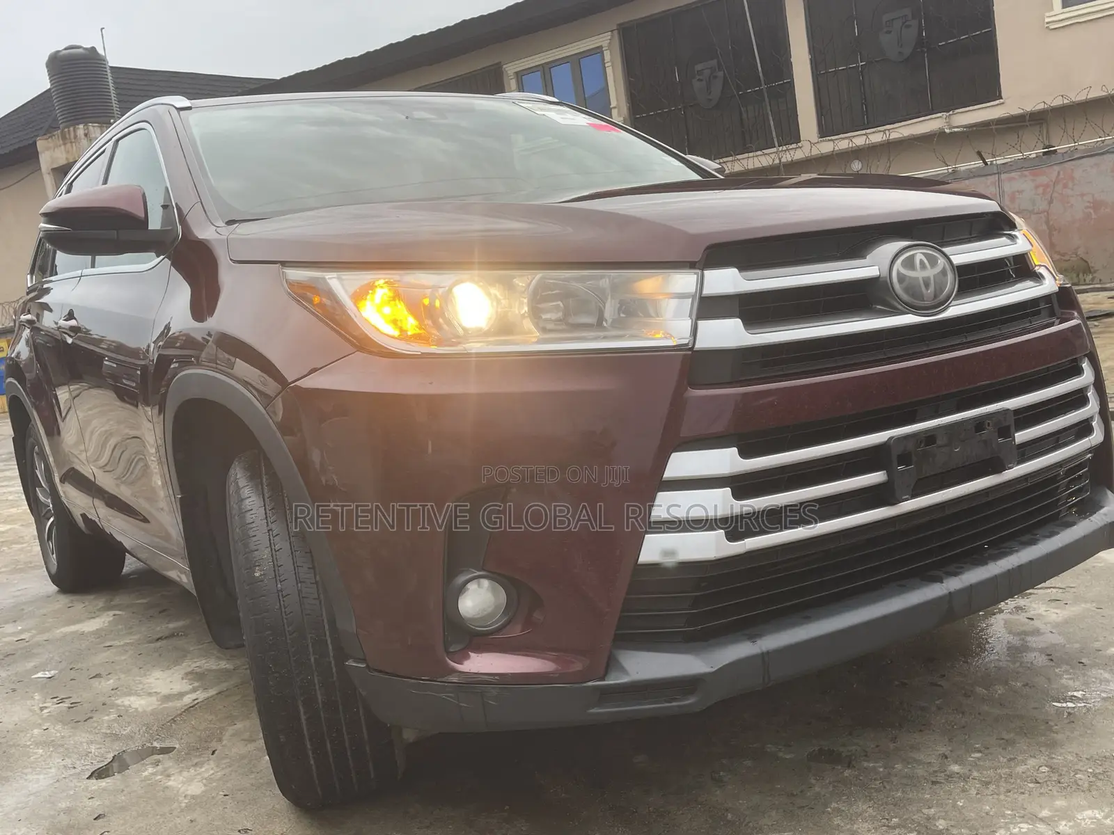 Toyota Highlander XLE 4x4 V6 (3.5L 6cyl 8A) 2017 Burgundy