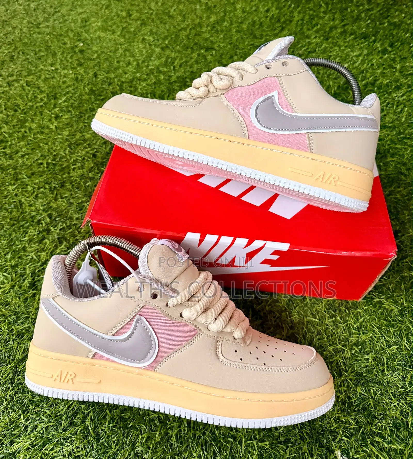 Nike Air Force Sneakers
