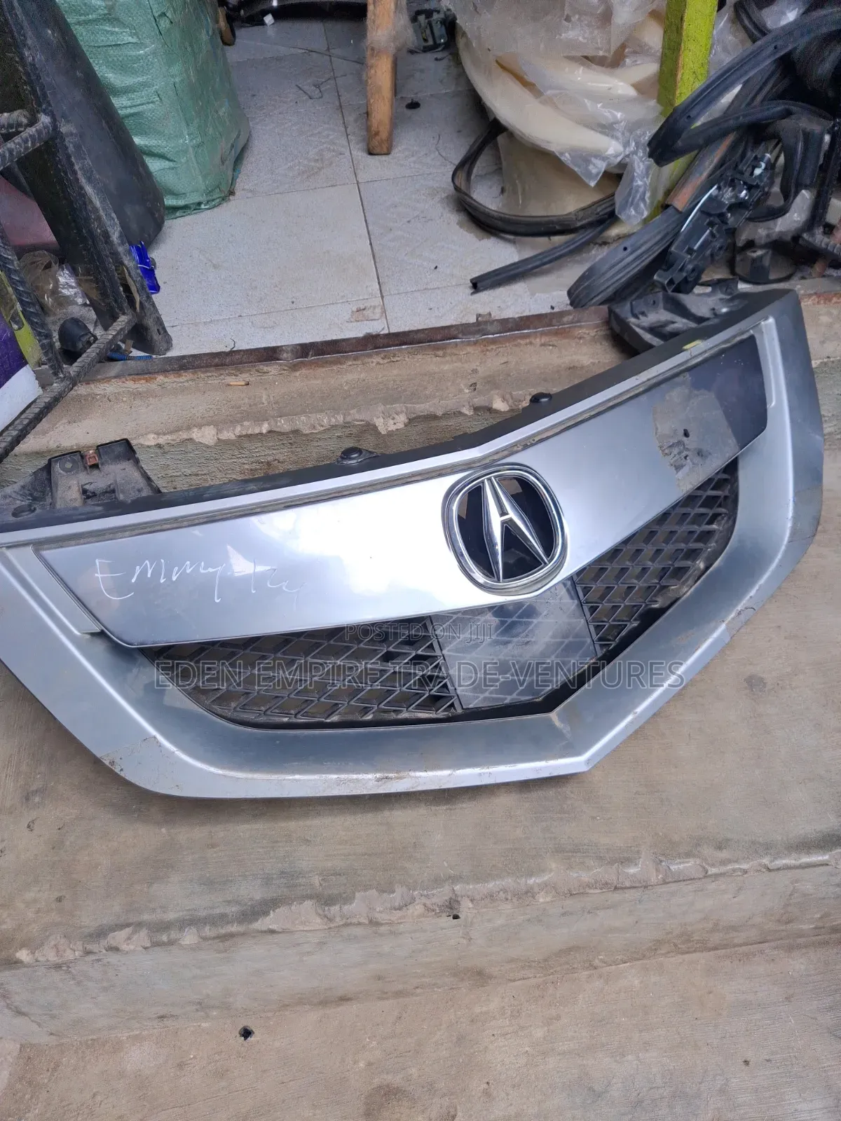 OEM 2010–2013 Acura MDX Front Grille Tokunbo