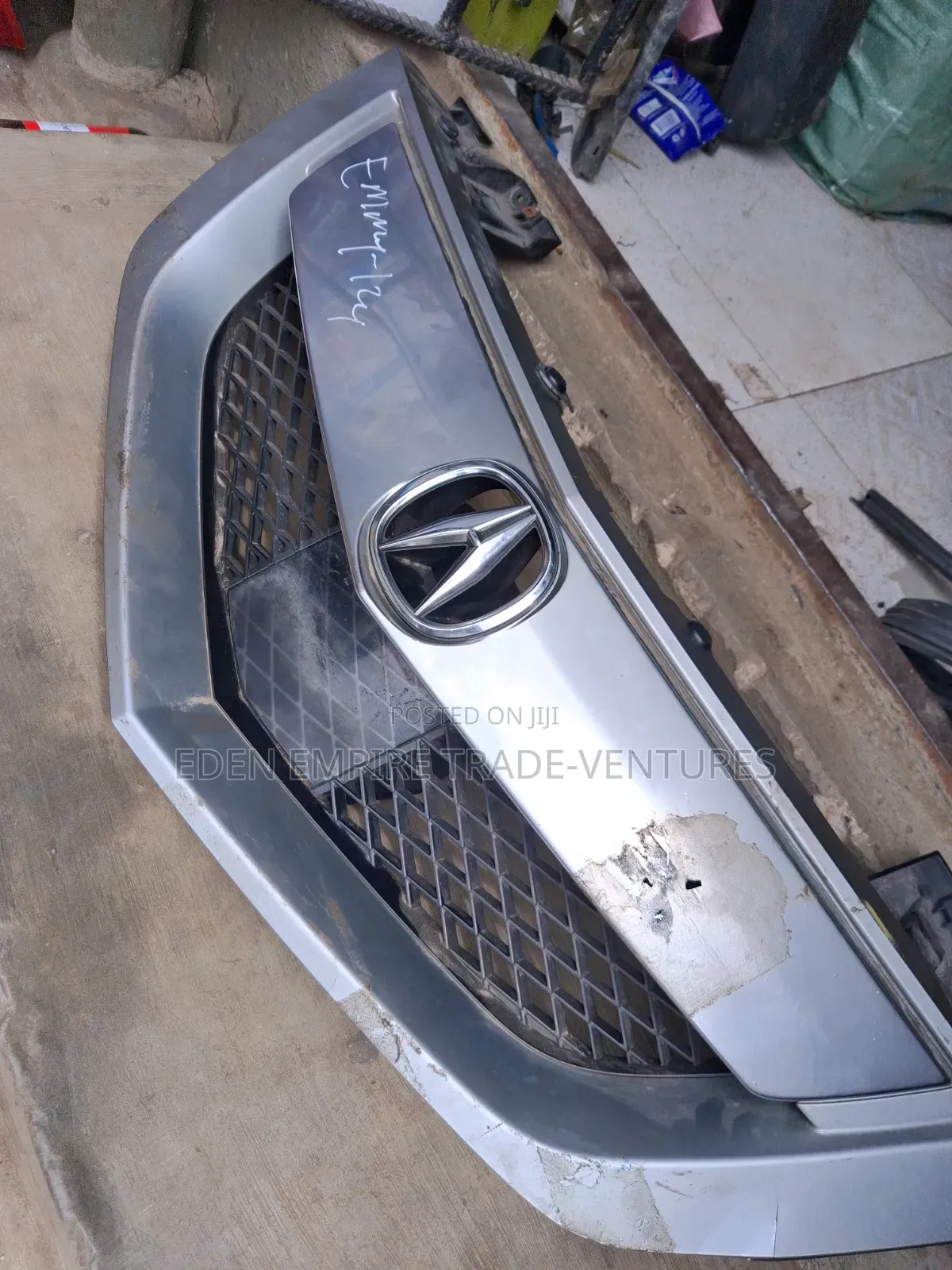 OEM 2010–2013 Acura MDX Front Grille Tokunbo