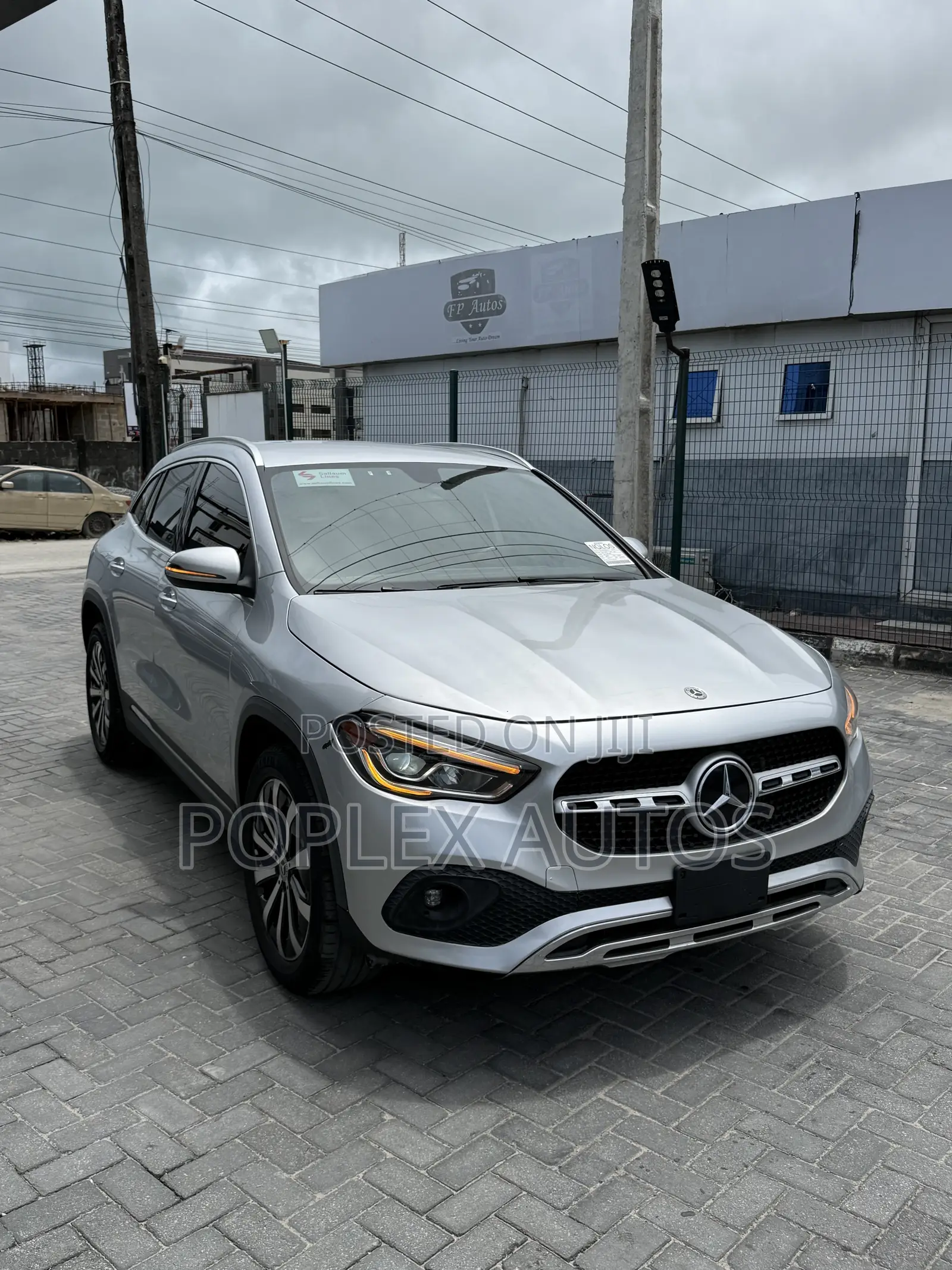 Mercedes-Benz GLA 250 2022 Silver