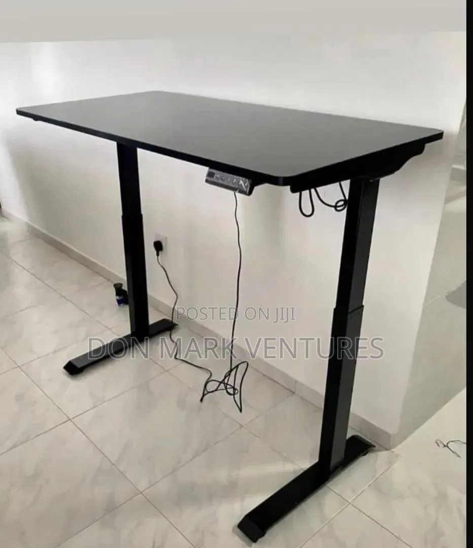 Luxury Adjustable 1.2meters Gaming Table