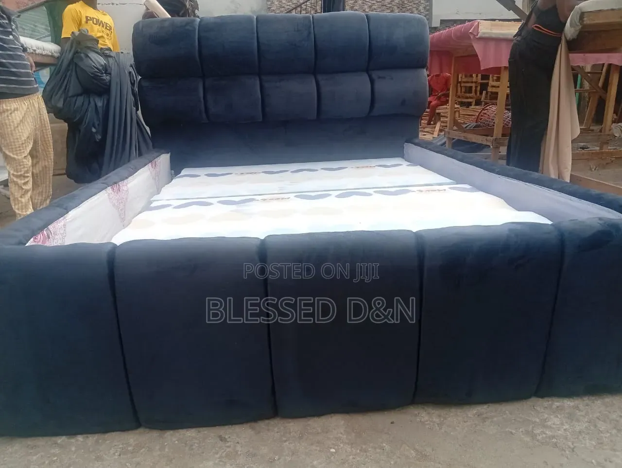 Queens Size Super Bubble Bed Frame