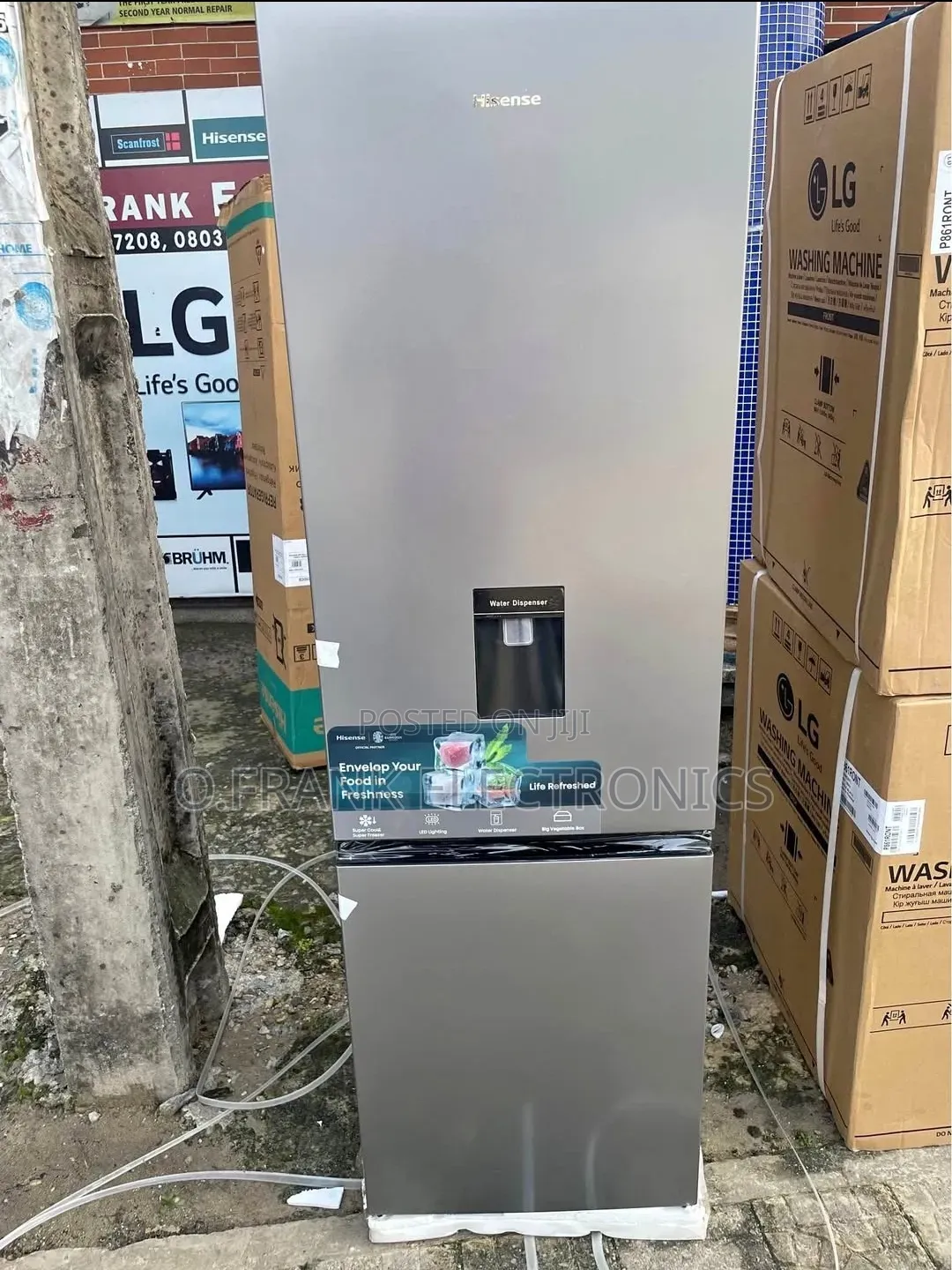 Hisense Bottom Freezer Fridge With Dispenser