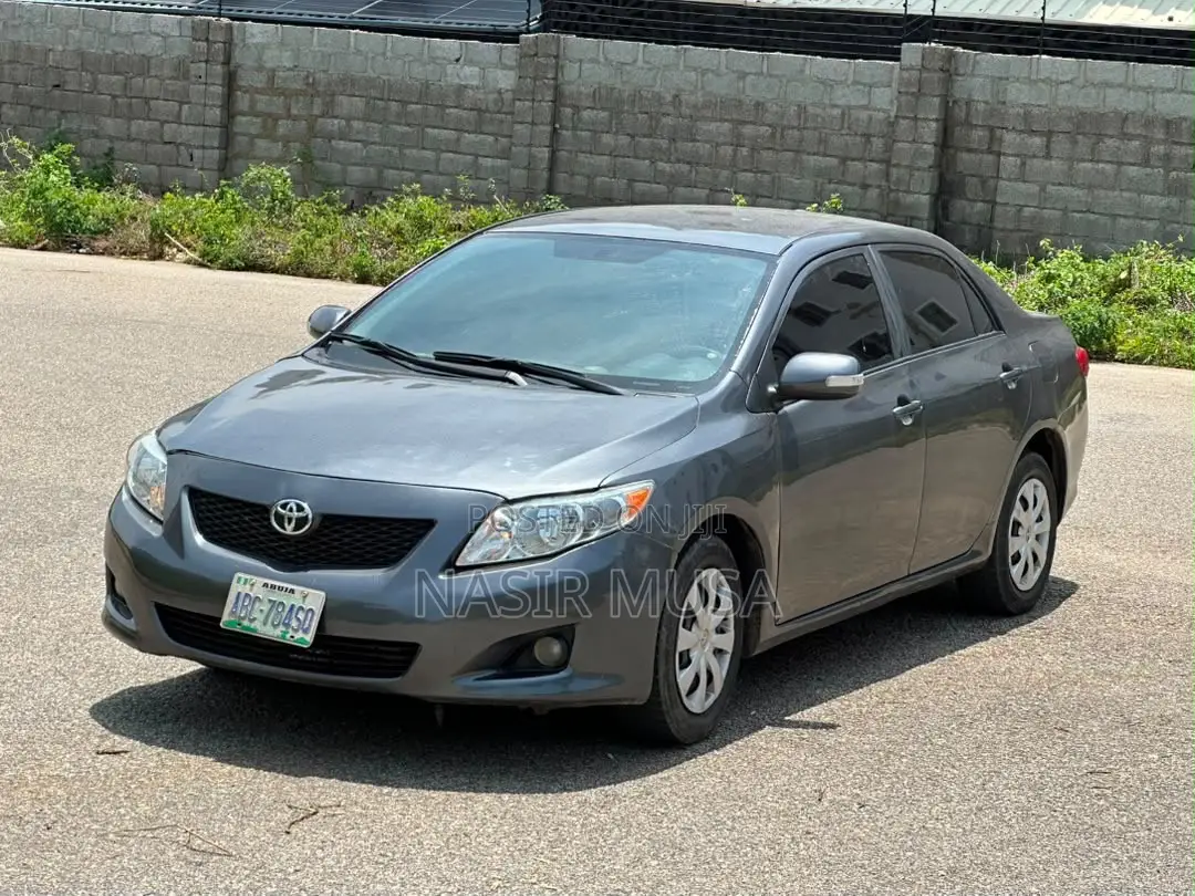 Toyota Corolla 2009 Gray