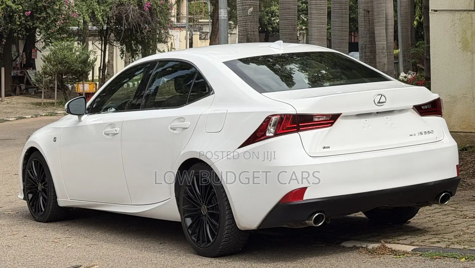 Lexus IS 350 AWD 2016 White