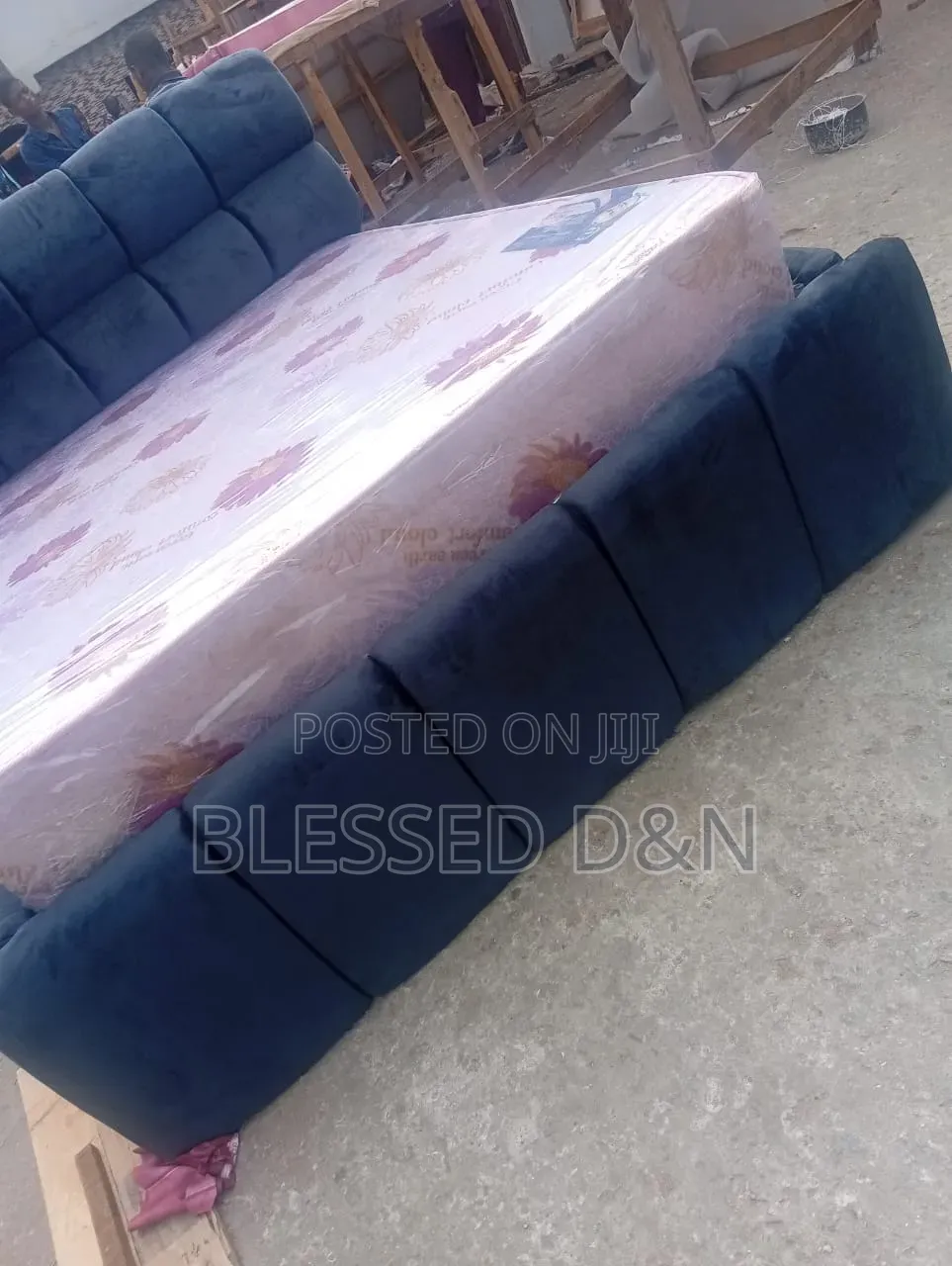 Dark Grey Quality Bubble Bed Frame