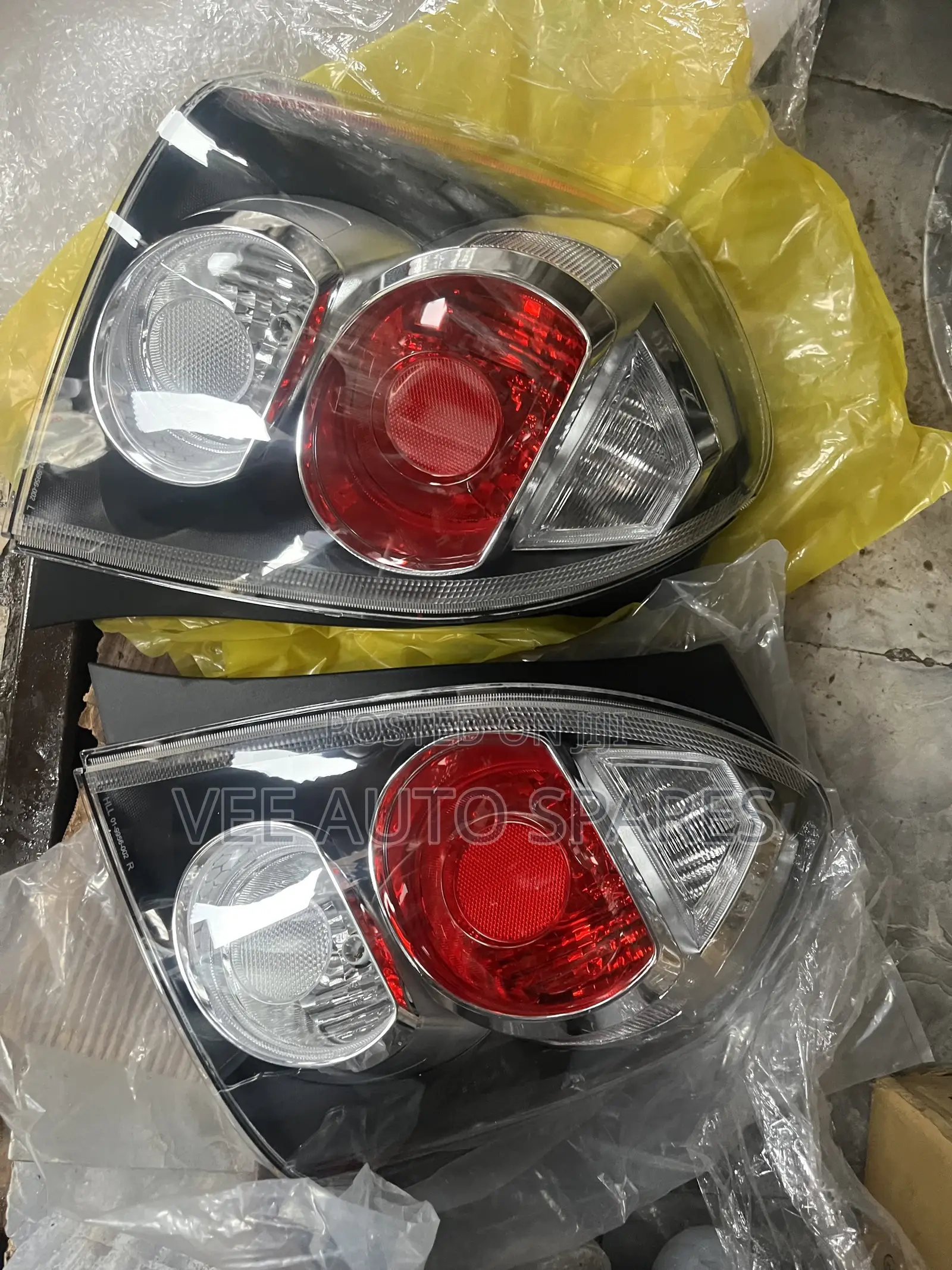 Rearlight Pontiac Vibe 09